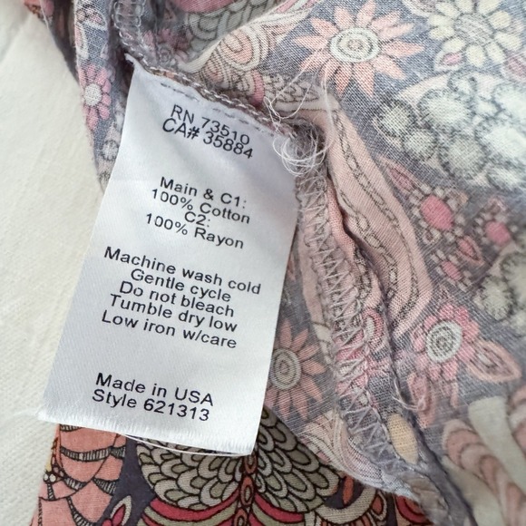 Ivy Jane Top MEDIUM Blushing Color Boho Floral Paisley Cottage Core USA - Picture 9 of 10